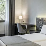 Hotel Ilunion Bel-art 4*