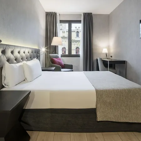 Ilunion Bel-art Hotell 4*