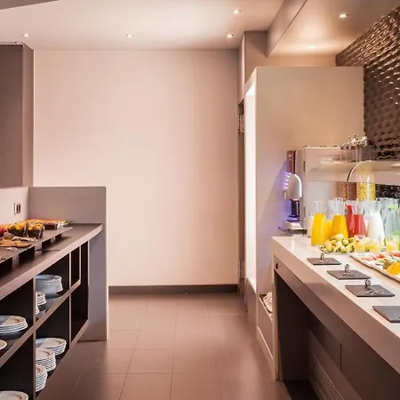 Ilunion Bel-art Hotell