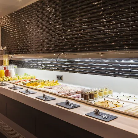 Ilunion Bel-art 4* Barcelona