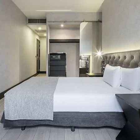 Ilunion Bel-art 4* Barcelona