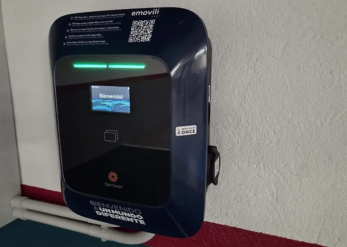 Hotel Ilunion Bel-art 4*